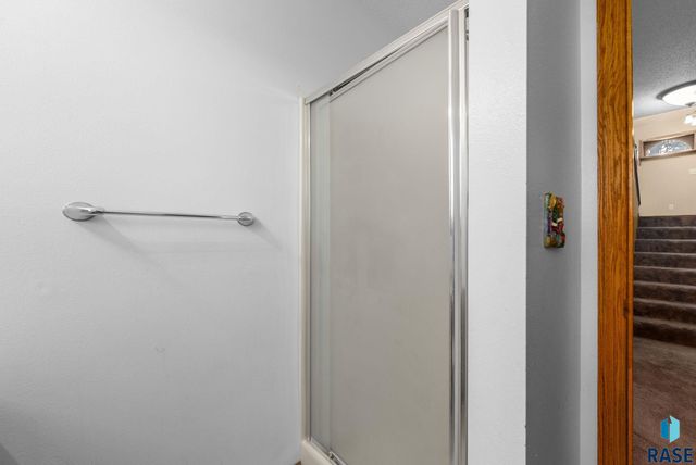 4700 E Alpine Cir Circle, Sioux Falls, SD 57110