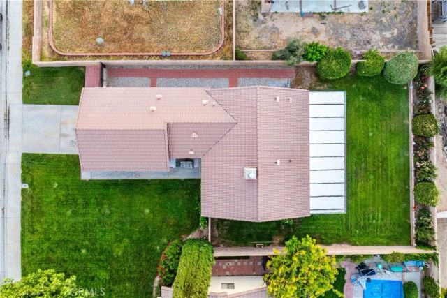 2115 W Avenue K14, Lancaster, CA 93536