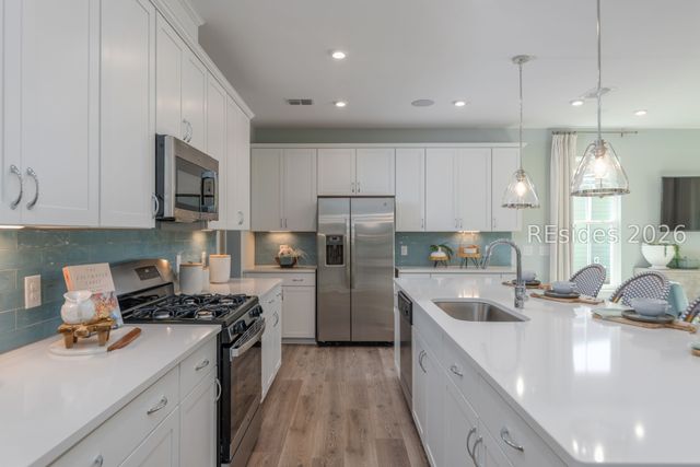 19 Peach Blossom Ct, Bluffton, SC 29909