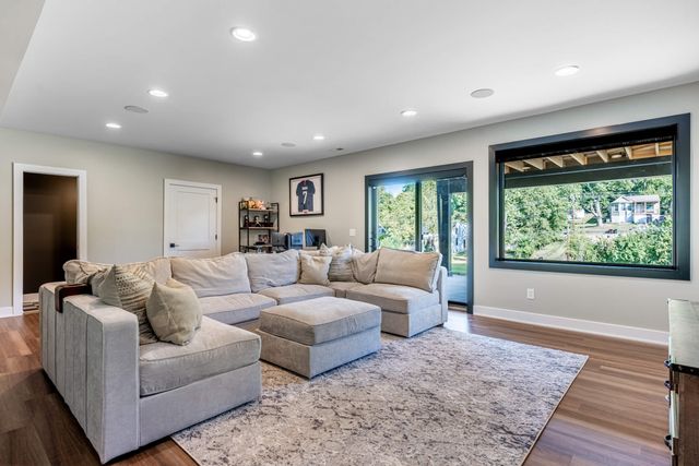 856 Belle Ridge Loop, Bellevue, KY 41073