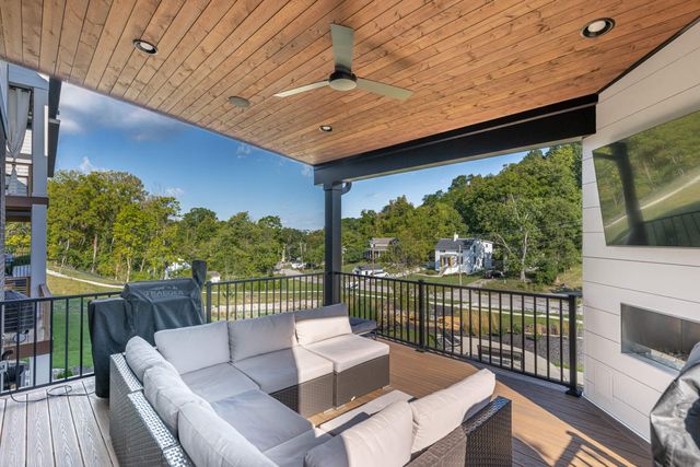 856 Belle Ridge Loop, Bellevue, KY 41073