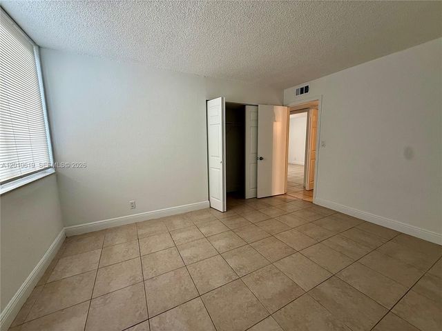 9143 SW 77th Ave B109, Miami, FL 33156