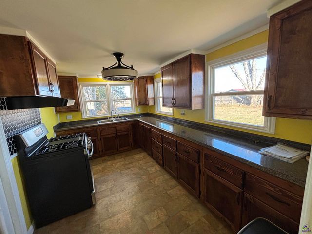 231 Barlow Road, Cochran, GA 31014