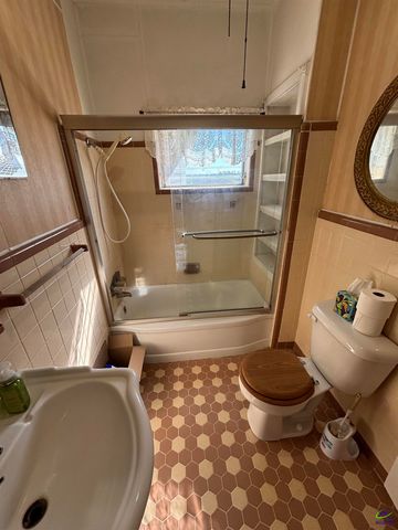 231 Barlow Road, Cochran, GA 31014