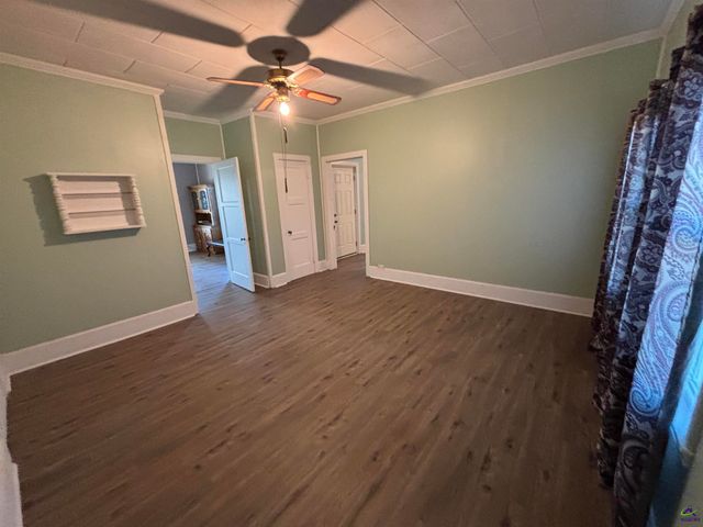 231 Barlow Road, Cochran, GA 31014