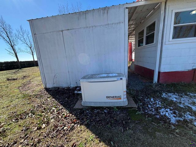 231 Barlow Road, Cochran, GA 31014