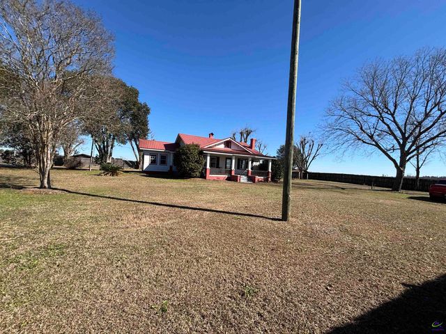 231 Barlow Road, Cochran, GA 31014