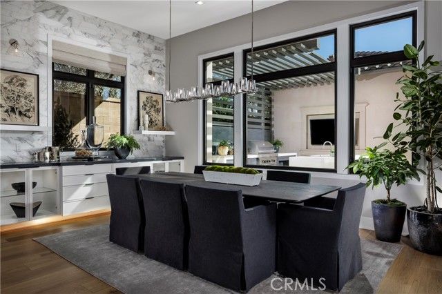 541 PENINSULA, Irvine, CA 92602