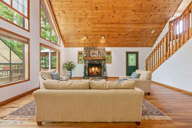310 Rising Fawn Lane, Murphy, NC 28906