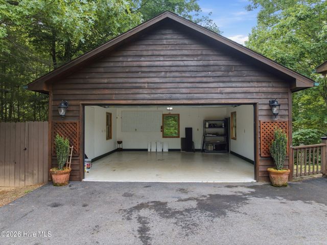 310 Rising Fawn Lane, Murphy, NC 28906