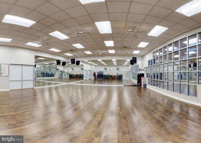 671 MAIN ST, Harleysville, PA 19438