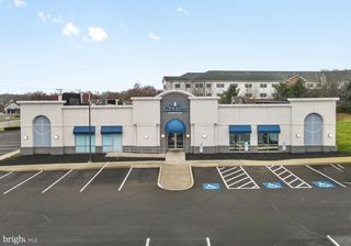 671 MAIN ST, Harleysville, PA 19438