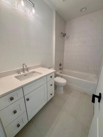 4405 W BALLAST POINT BOULEVARD, Tampa, FL 33611