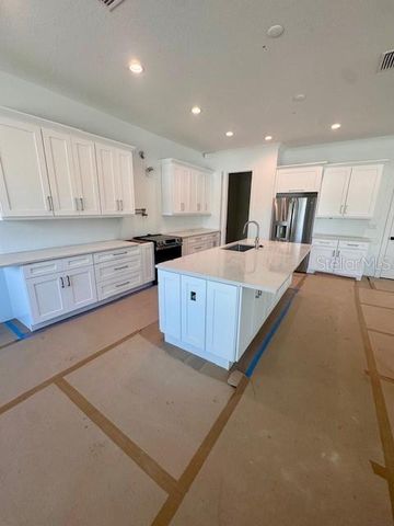 4405 W BALLAST POINT BOULEVARD, Tampa, FL 33611