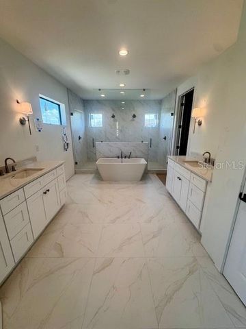 4405 W BALLAST POINT BOULEVARD, Tampa, FL 33611