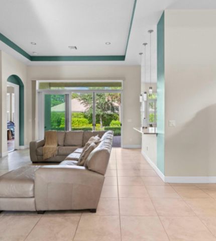 10937 SW Visconti Way, Port St. Lucie, FL 34986