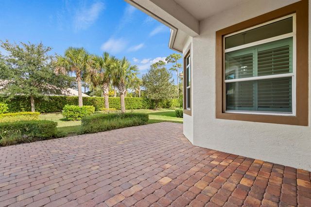 10937 SW Visconti Way, Port St. Lucie, FL 34986