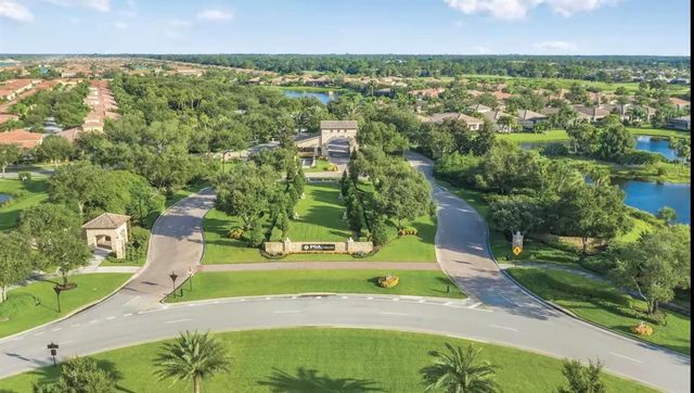 10937 SW Visconti Way, Port St. Lucie, FL 34986
