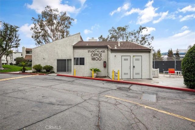 4203 Colfax Avenue A, Studio City, CA 91604
