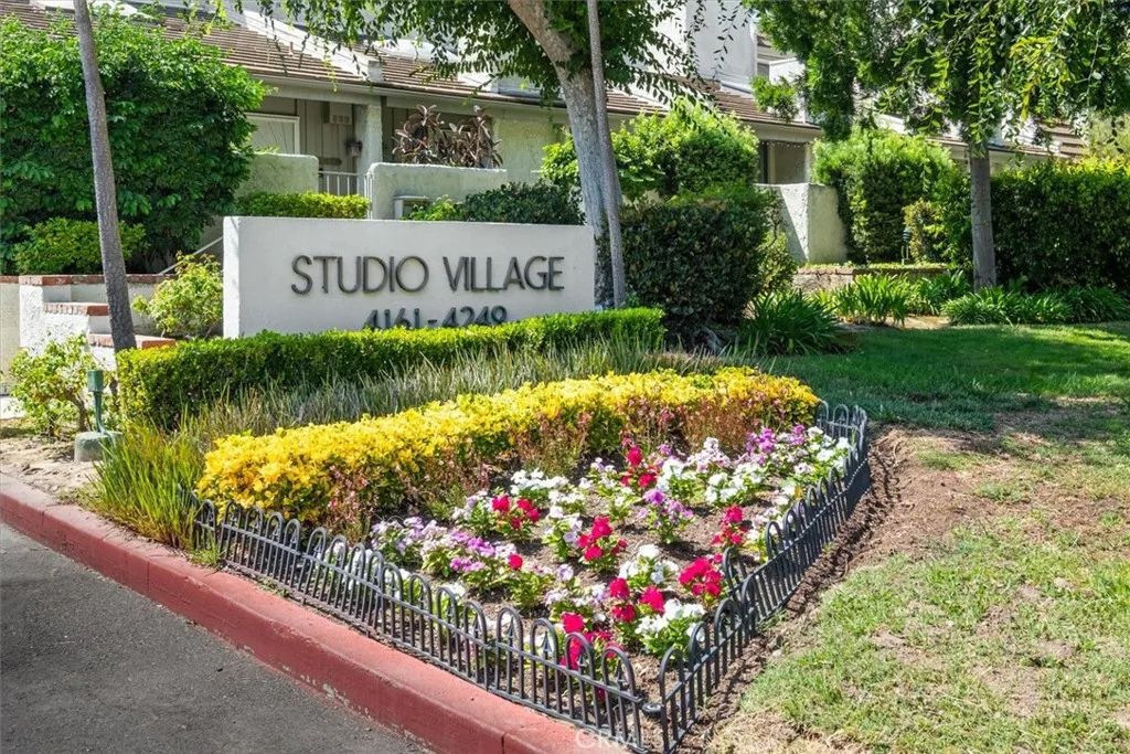 4203 Colfax Avenue A, Studio City, CA 91604