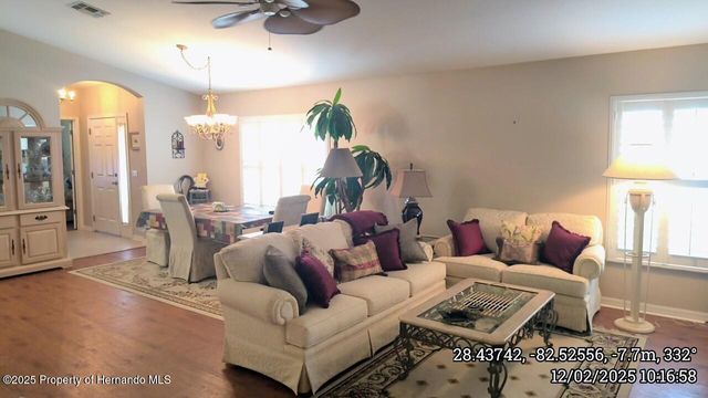 300 Hartford Court, Spring Hill, FL 34609