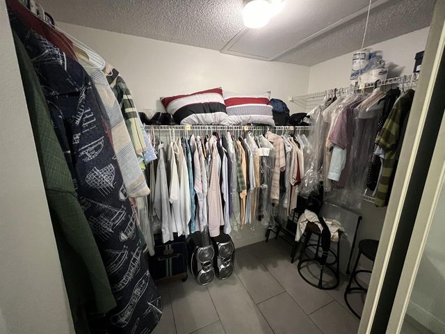172 Meadows Drive, Boynton Beach, FL 33436
