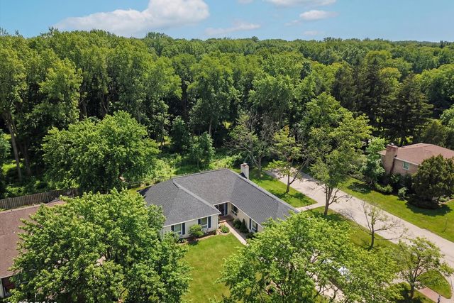 3849 Grace Lane, Glenview, IL 60025