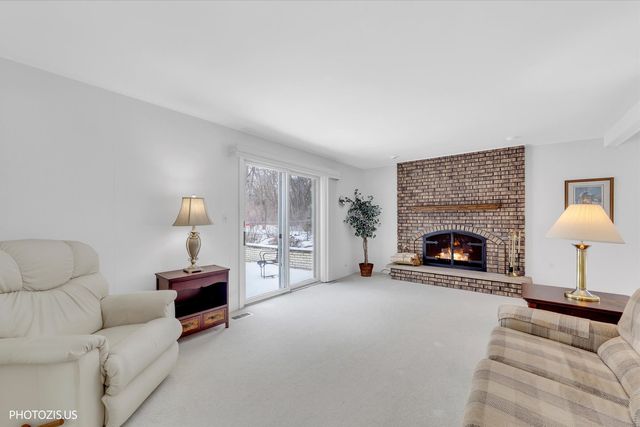 3849 Grace Lane, Glenview, IL 60025