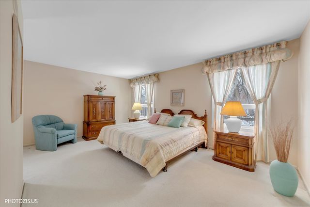 3849 Grace Lane, Glenview, IL 60025