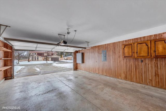 3849 Grace Lane, Glenview, IL 60025