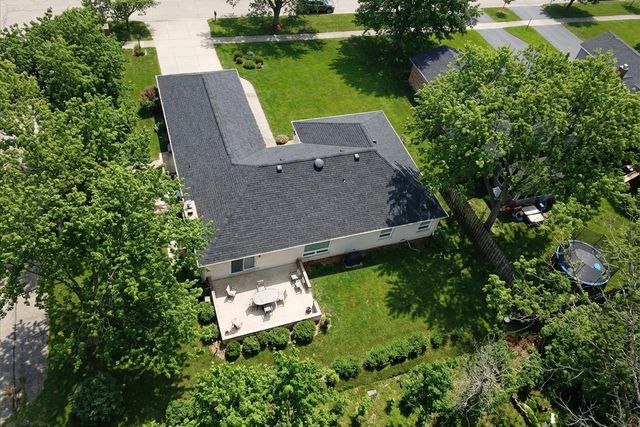 3849 Grace Lane, Glenview, IL 60025