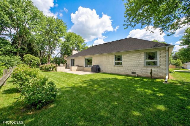 3849 Grace Lane, Glenview, IL 60025