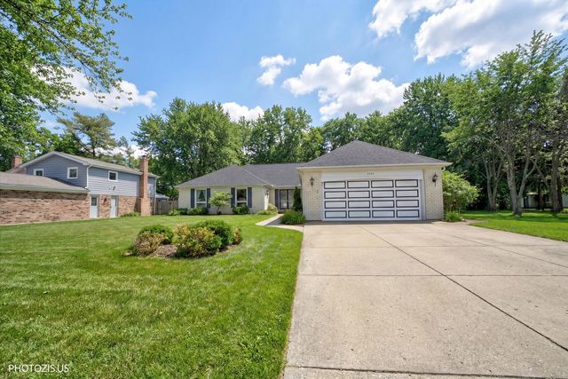 3849 Grace Lane, Glenview, IL 60025