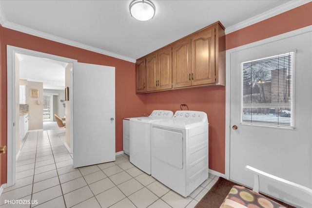 3849 Grace Lane, Glenview, IL 60025