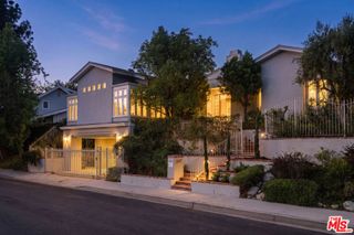 16457 Marbro Drive, Encino, CA 91436
