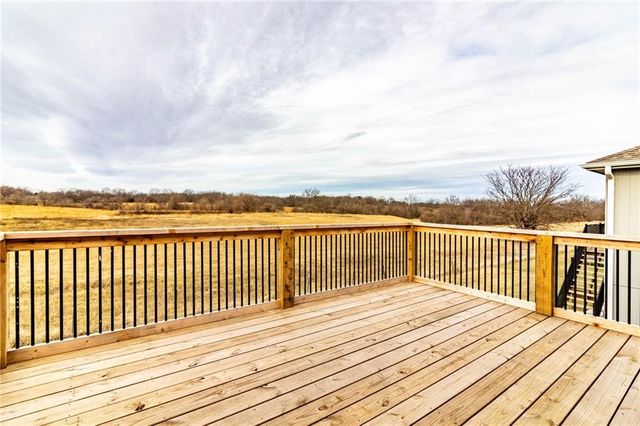 80 SE 451 Road, Warrensburg, MO 64093