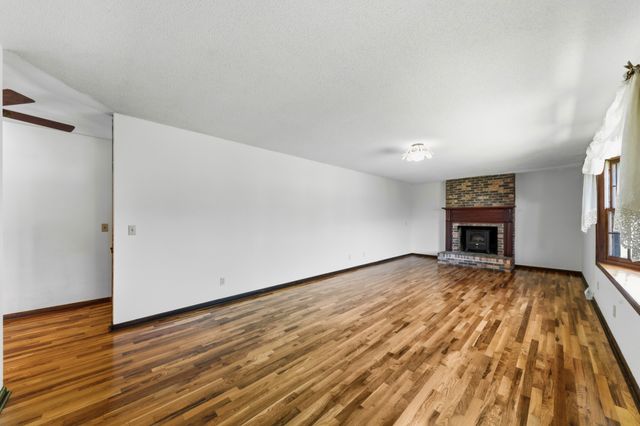 8039 Campbellsville Rd, Pulaski, TN 38478