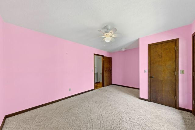 8039 Campbellsville Rd, Pulaski, TN 38478