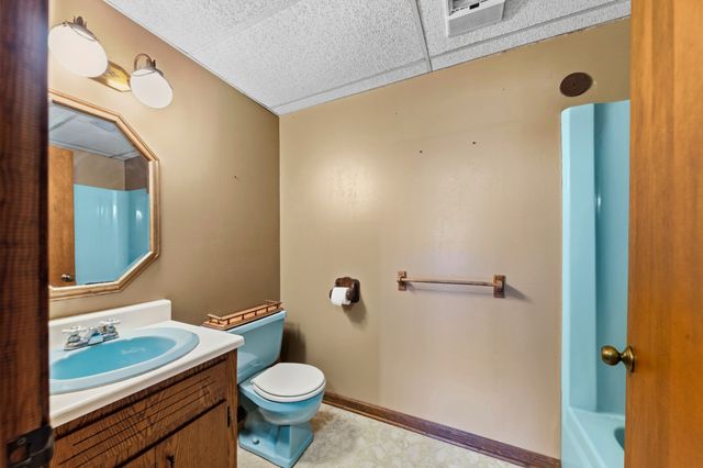 8039 Campbellsville Rd, Pulaski, TN 38478