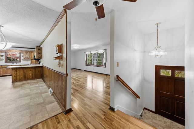 8039 Campbellsville Rd, Pulaski, TN 38478