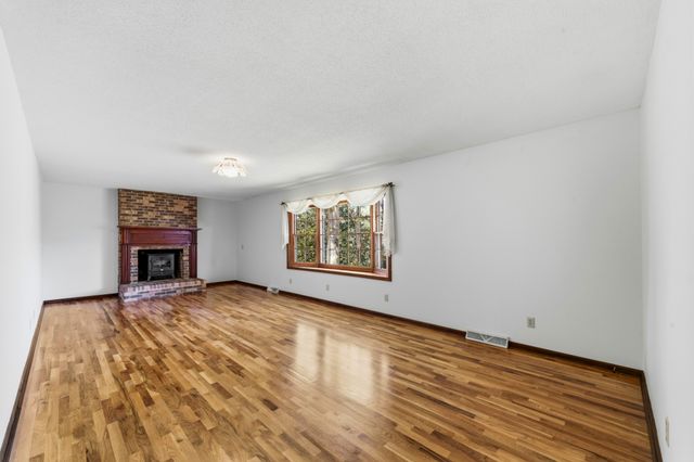 8039 Campbellsville Rd, Pulaski, TN 38478