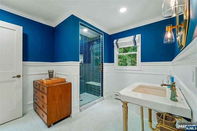 26 Bradrick Lane, Allendale, NJ 07401
