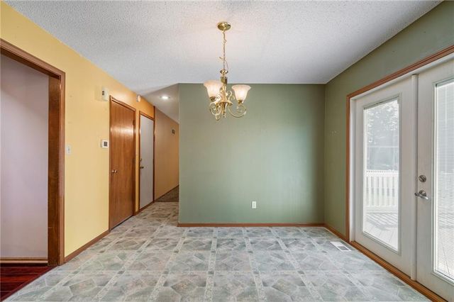 4108 Briarwood Drive, Blue Springs, MO 64015
