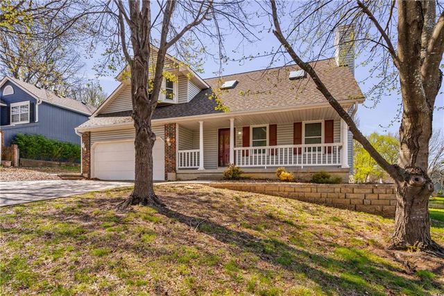 4108 Briarwood Drive, Blue Springs, MO 64015