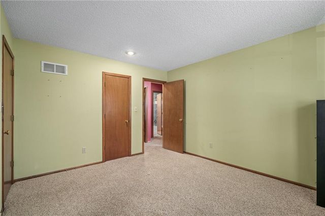 4108 Briarwood Drive, Blue Springs, MO 64015