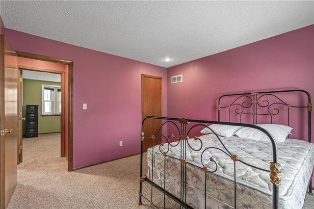 4108 Briarwood Drive, Blue Springs, MO 64015