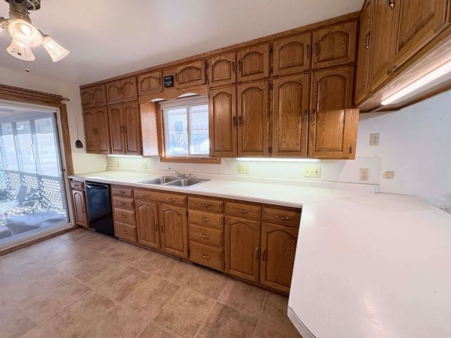 304 Lincoln Street, Plainfield, IA 50666