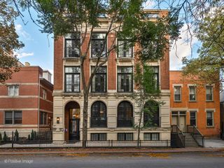 1919 N SHEFFIELD Avenue 2, Chicago, IL 60614