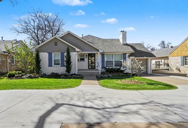 1712 Windsor Place, Nichols Hills, OK 73116