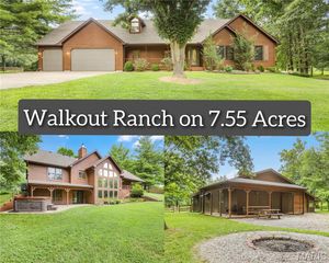 8825 Rosewood Hills Drive, Edwardsville, IL 62025